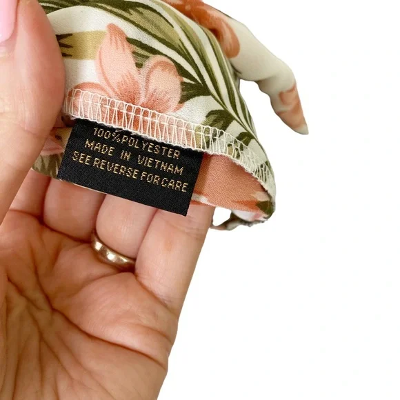 IMAN Palm Floral Tropical HAWAIIAN Resort Faux Wrap Blouse Top Cold Shoulder Med - Picture 7 of 8